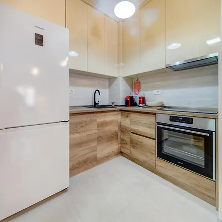 Consulate 波德戈里察